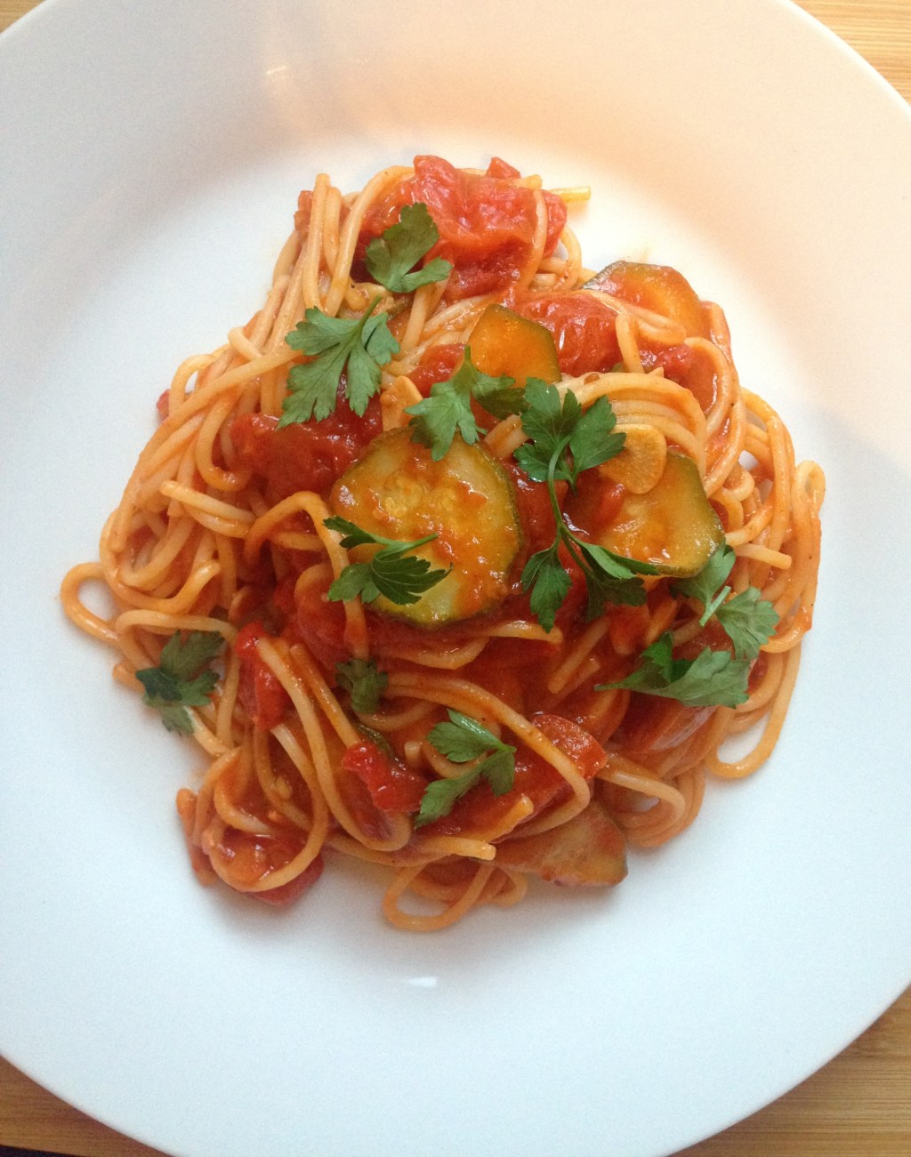 Simple Mediterranean Spaghetti
