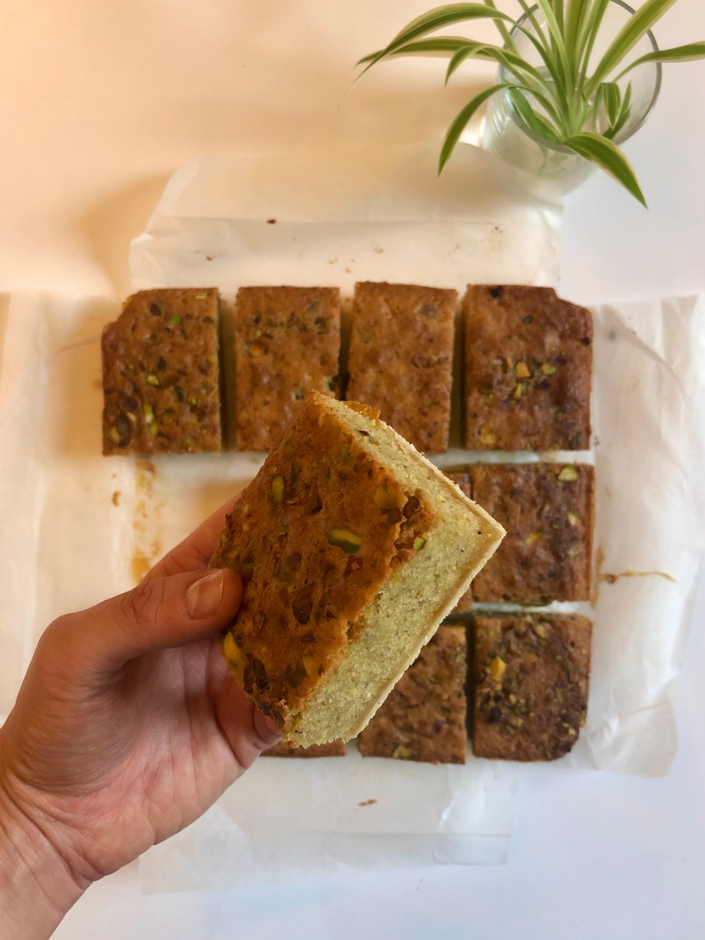 Pistachio, apricot and cardamom&nbsp;slices